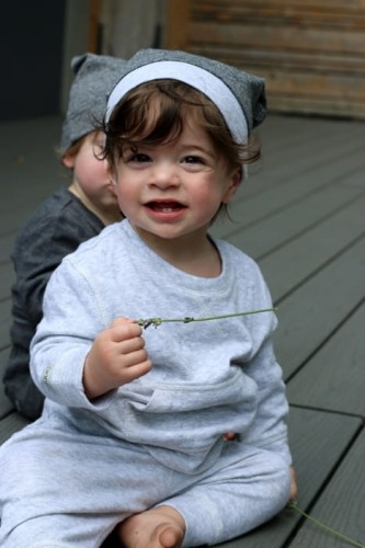 Dres niemowlęcy Grey Juddlies 005.jpg